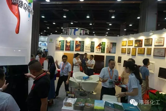 伊人直播色版下载化工亮光漆廠家中博會現場2